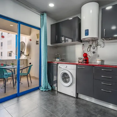 Apartment Karol Vaz 3 *